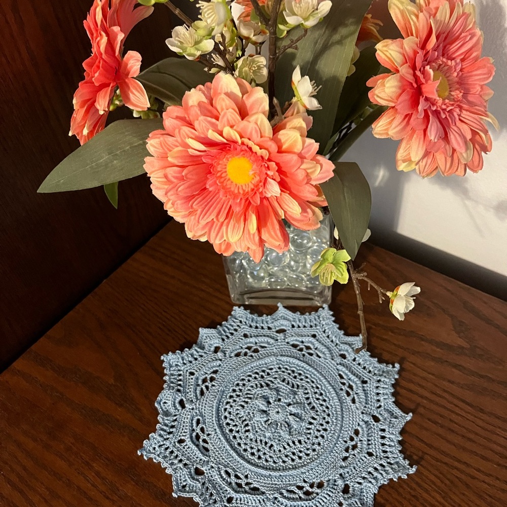 Doilies - Picture 4 of 7